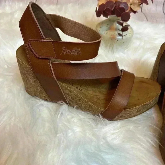 Blowfish Malibu Hapuku Wedge Heel Sandals Brown Size 10 - Picture 3 of 7